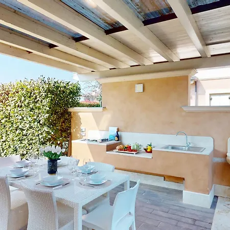 Dolcevita Piscina Privata By Bookinggardalake Villa